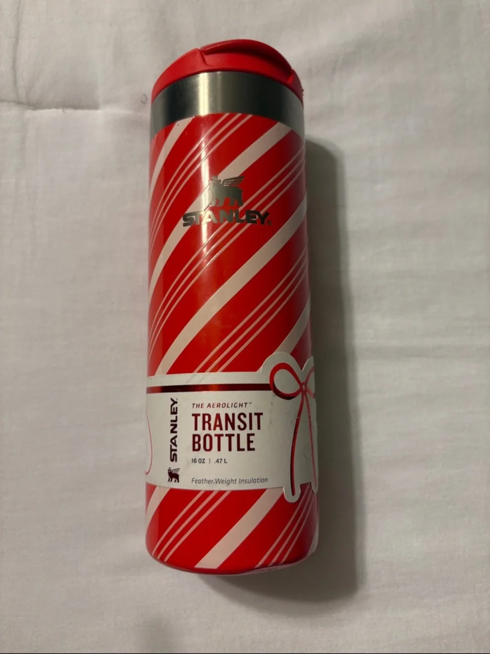 Stanley Limited Edition “Candy Cane Twist” 16oz Aero Light Transit Bottle NWT - Picture 13 of 13
